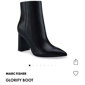 Marc Fisher Glorify Boots in Black, Size 10